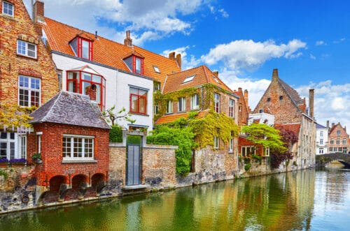 The Ultimate Travel Guide to Bruges